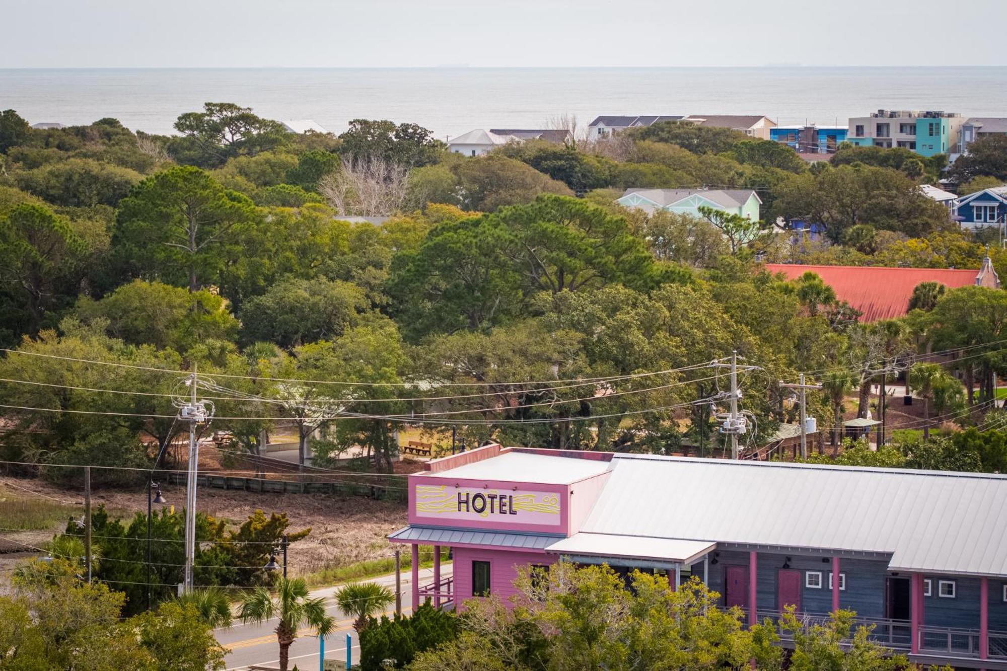 Hotel Folly With Marsh And Sunset Views Folly Beach Exteriör bild